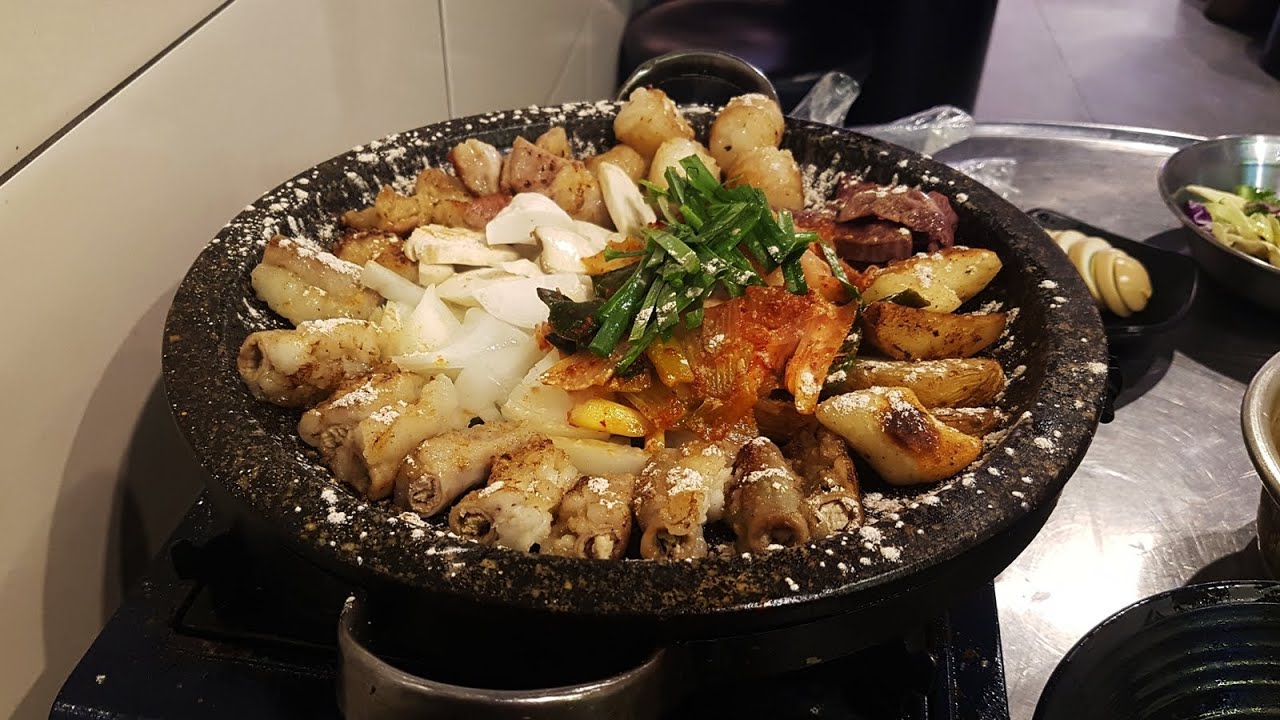 [부천시청역 맛집] 토평한우소곱창 - 김치찌개를 무한리필로 주는 소곱창 맛집 / 곱창, 막창, 대창