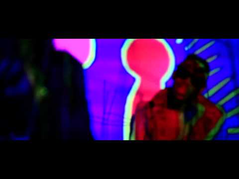 TRAVI SCOTT LIGHTS LOVE SICK Prod TRAVI SCOTT 