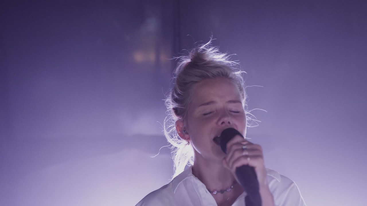 Loupe - Fair Enough (Official Live Video)