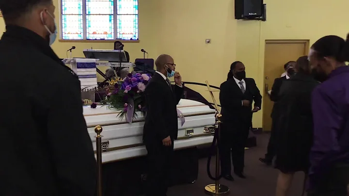 Celebrating the Life of Kimberly Lewis