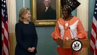 Secretary Clinton Offers Remarks During 2010 Eleanor Roosevelt Awards Ceremony