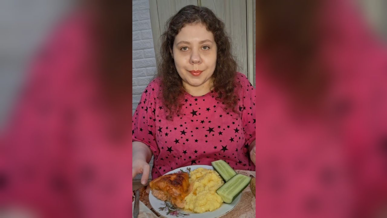 Мукбанг Запеченное бедро курицы и Пюре/Я не религиозная, но о вере буду иногда говорить