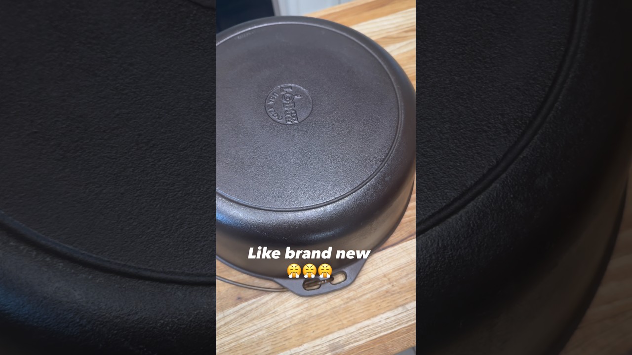 Lodge Dutch Oven Restoration (Lid Stuck for 3 Years!)