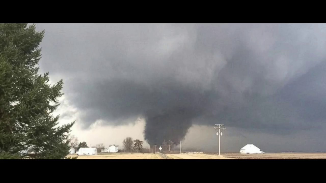Wisconsin Storm Chasers severe weather awareness - YouTube