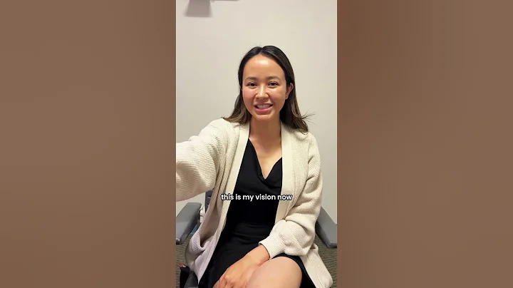 Jenna (with.love.jenna) before & after EVO ICL Surgery