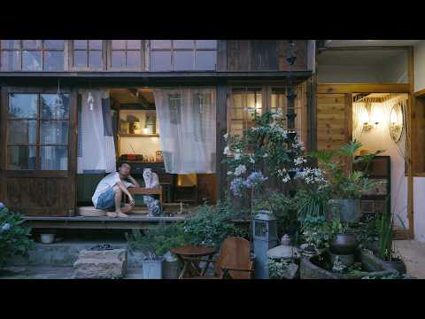 These Old Items Make Home Warm and Cozy | Broken Mirror | 90s Table & Chairs | TV Cat Bed