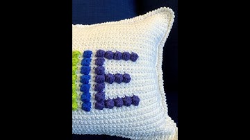 Crochet Bobbles in Contrasting Color - Tutorial