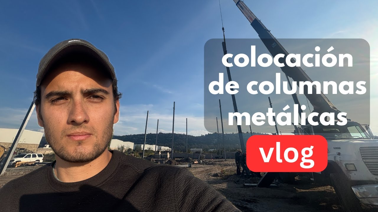 Colocando las primeras columnas metálicas en obra (Nave Industrial) #construccion #arquitectura