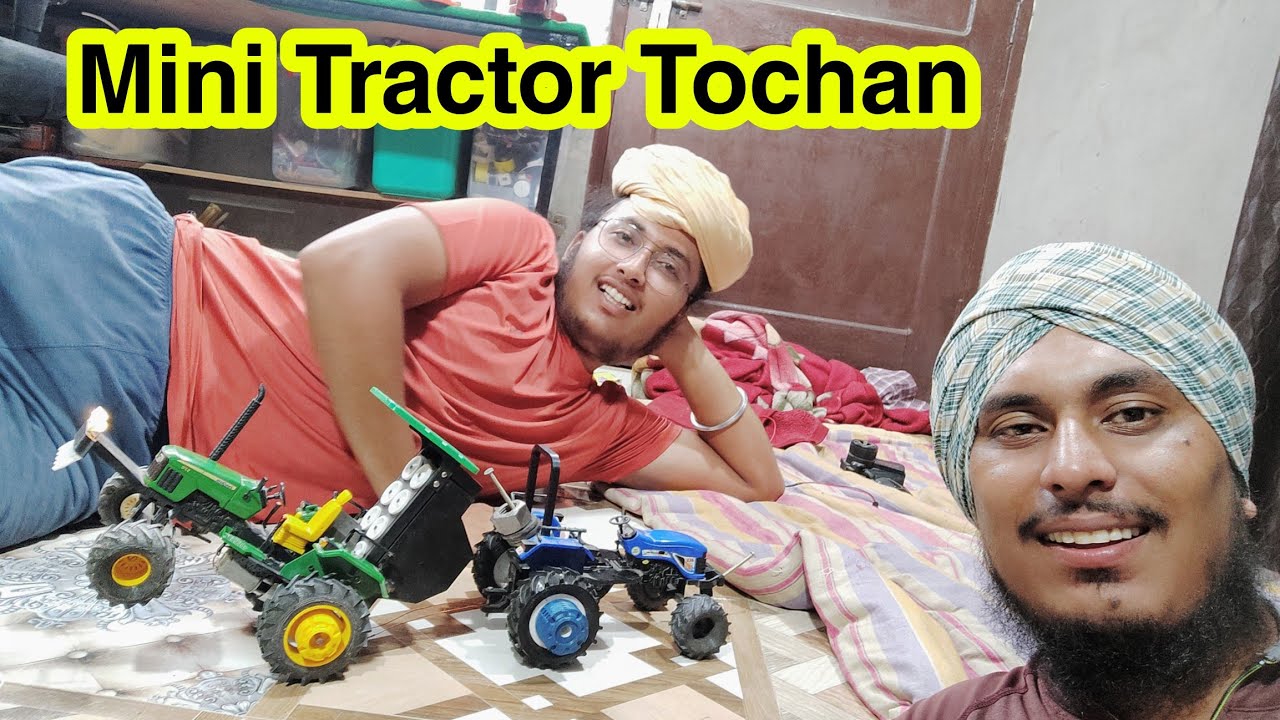 Video shooting, mini tractor Tochan , John Deere and ace