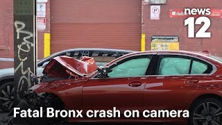 Download Mp3 Caught on camera: Crash in Bronx intersection kills driver | News 12 Gudang lagu Download Mp3 Caught on camera: Crash in Bronx intersection kills driver | News 12