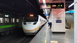TEMU1002+1001 432次太魯閣自強號 松山站加速離站