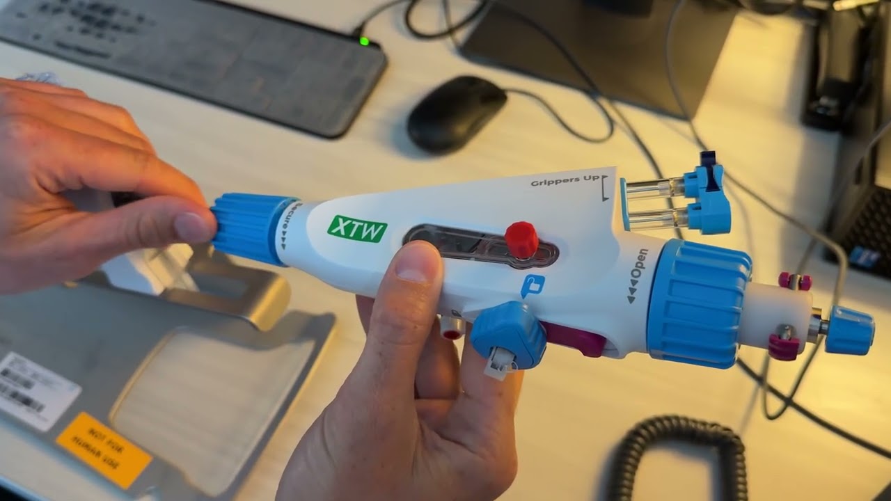 MitraClip / TriClip G5 New Features: 07. DC fastener open close to orient Clip