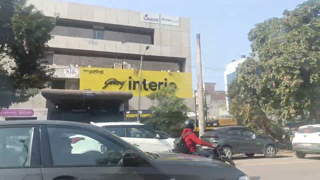 Delhi Nizamuddin station ka video#shortsvideo #viralvideo #youtubeshorts 