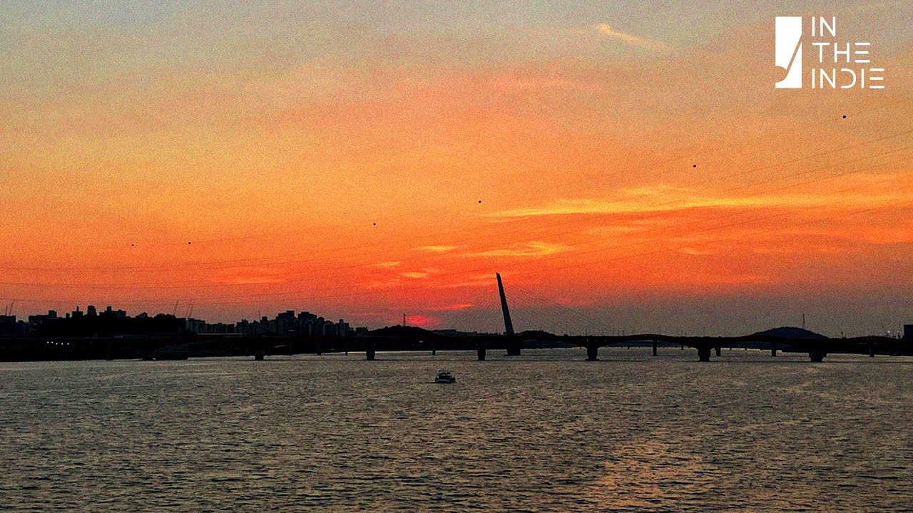 YouTubeで𝗣𝗟𝗔𝗬𝗟𝗜𝗦𝗧 뜨거운 한여름 밤, 우리의 낭만을 노래하는 밴드음악 | 김여명, 검정치마, 카더가든, 설, 다섯 •••を視聴 YouTubeで𝗣𝗟𝗔𝗬𝗟𝗜𝗦𝗧 뜨거운 한여름 밤, 우리의 낭만을 노래하는 밴드음악 | 김여명, 검정치마, 카더가든, 설, 다섯 •••を視聴