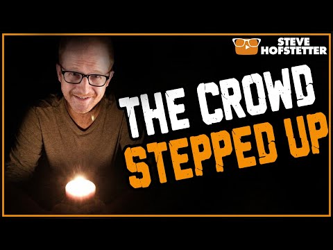 Comedian Improvises with Crowd - Steve Hofstetter