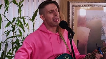 Lucid Llama  - Aquarium