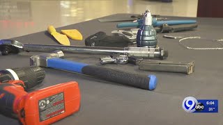 TSA agents in Syracuse busy finding banned items in carry-on baggage