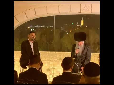 MBD & YEEDLE sing “הנשמה לך - צדק ומשפט” in the Old City accompanied by Avi Dror