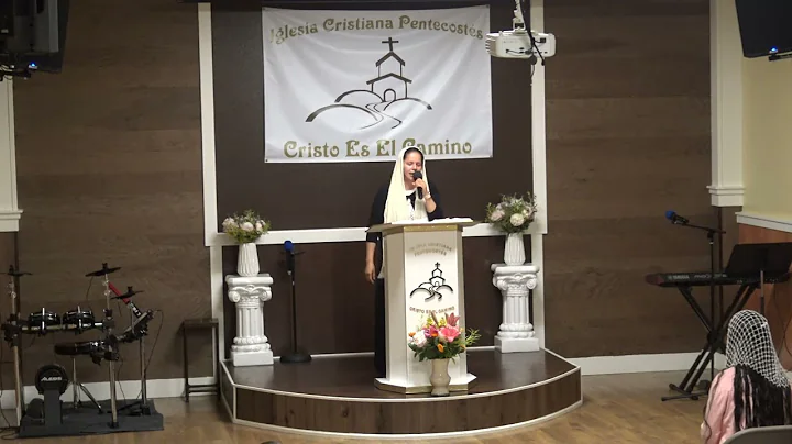 Hna Adriana Medrano "La necedad destruye"