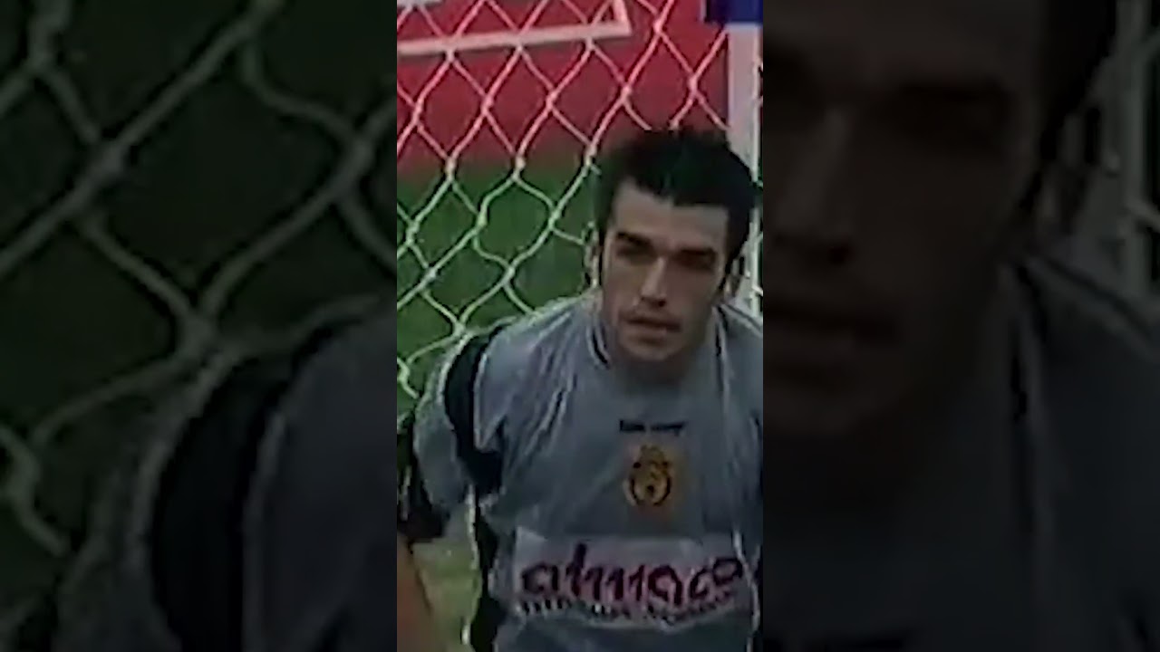 Η ΜΠΑΛΑ ΒΡΙΣΚΕΙ ΤΟ ΠΟΥΛΙ 