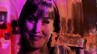 Trell-E-Bars
Part of the Halloween G-Major Trell Mix mini-marathon.
———————————————————————
Effect by: @Kyoobur9000
Editor used: Kdenlive, Audacity
A tutorial video on How To Make G-Major Trell Mix: https://youtu.be/SbmHkPx2lBU
———————————————————————
UNIVERSAL DISCLAIMER IN POEM FORM:
All credit goes to their owners
whoever they may be
and all the Nicholas05 logos
are the only things from me! Trell-E-Bars