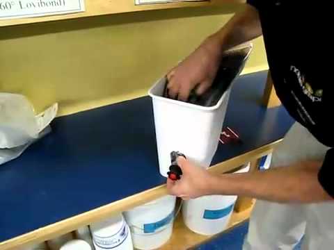 Noble Grape Wine Making Kits: Wine-on-tap dispensing