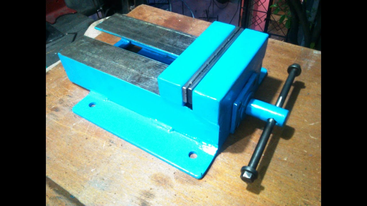 como hacer un tornillo de banco paso a paso (Homemade bench vise) - YouTube