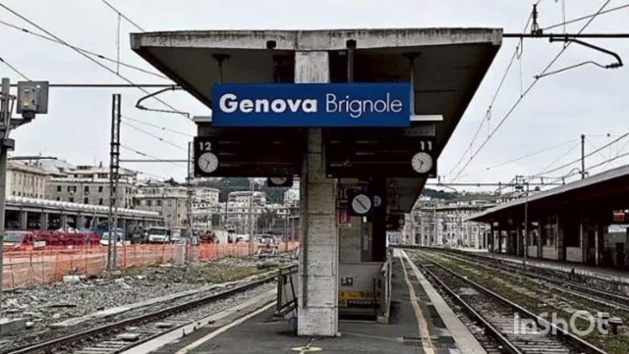 Annunci alla stazione di Genova Brignole