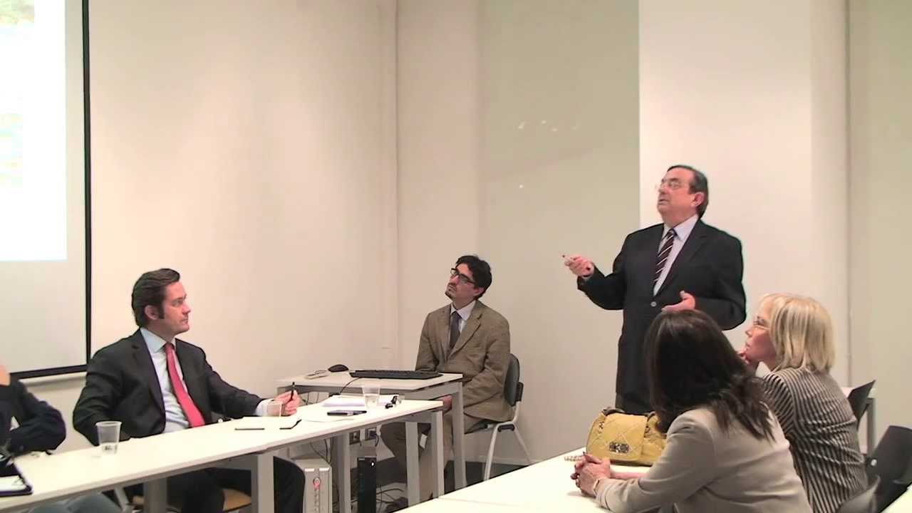 Gerardo Hiriart dio inicio a coloquio 