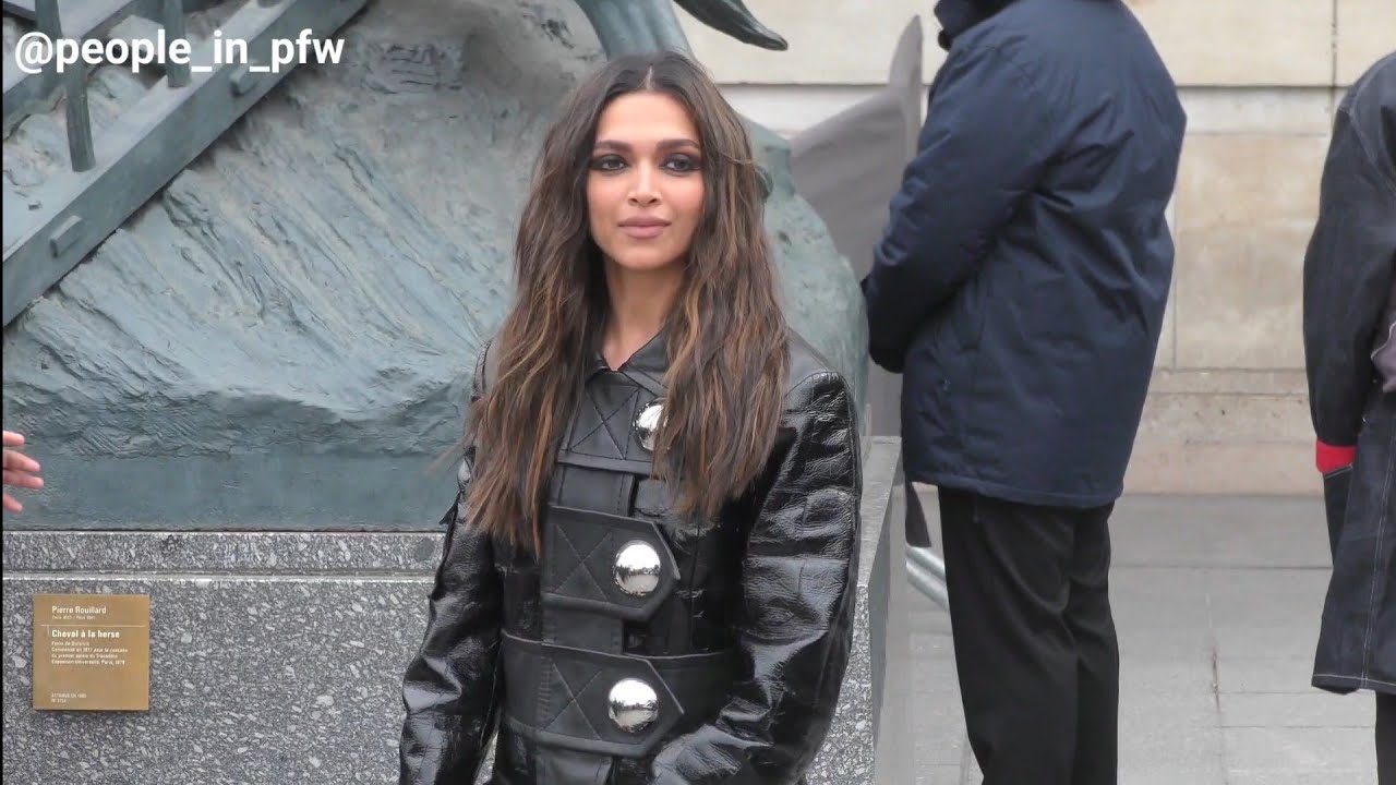 Street style, Sharon Alexie arriving at Louis Vuitton Fall-Winter