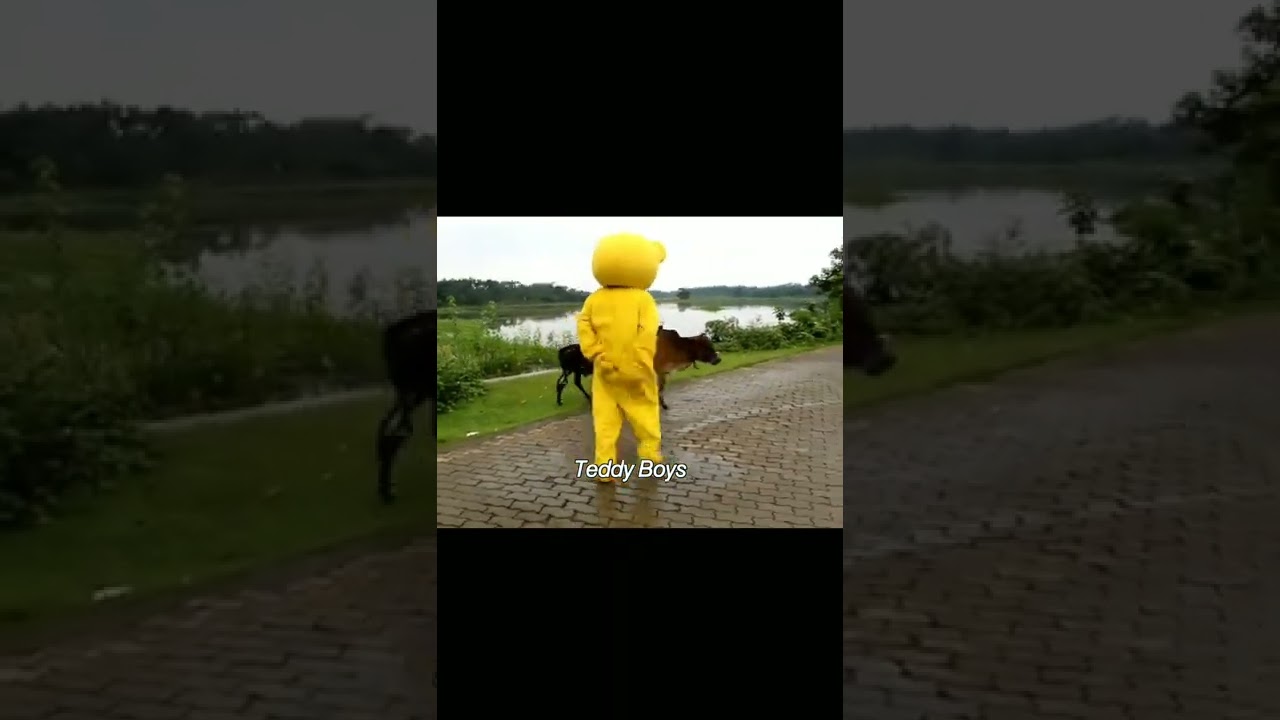 teddy🧸 bear🐻  bakchodi prank 🤡🤣 in public 🐻👯😱 