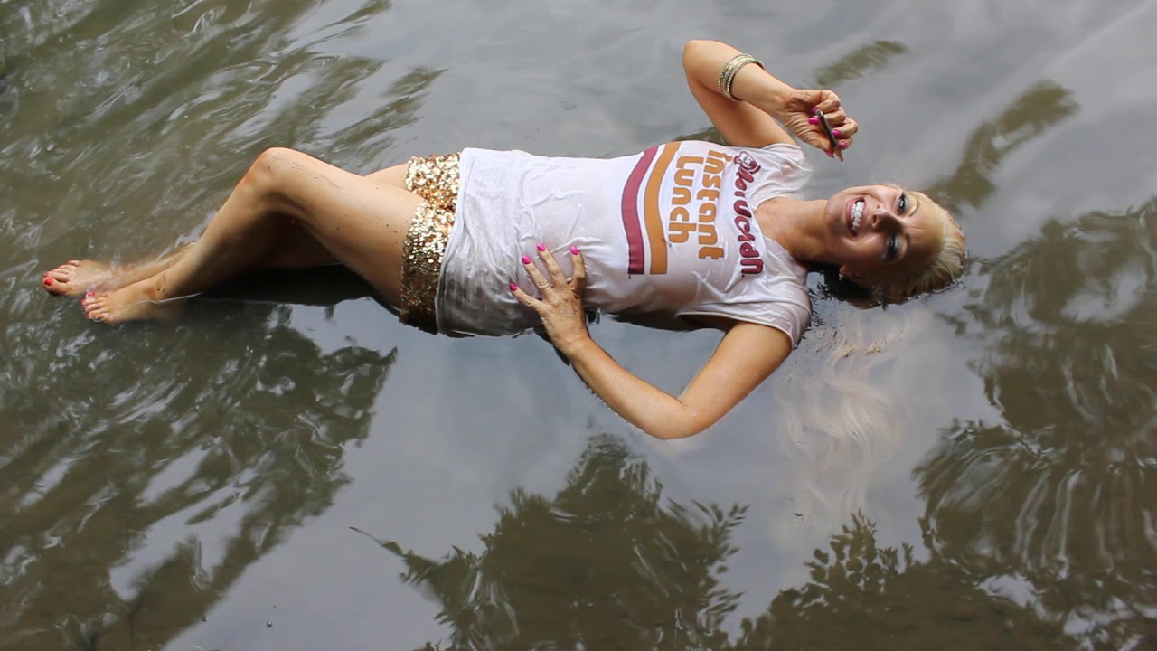Luna Wet T-Shirt Smoking in the River