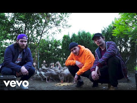 Lil Frakk, D.Koms - Lúdtalp ft. Kapitány Máté