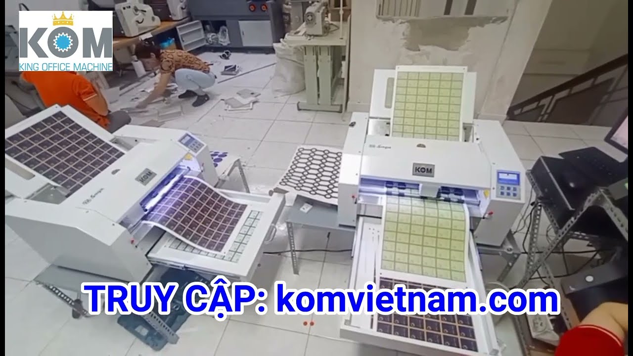 02 Máy bế decal lên giấy tự động SCA3+II Pro giao tại Q10_HCM II Máy cắt decal SAGA GIÁ TỐT II