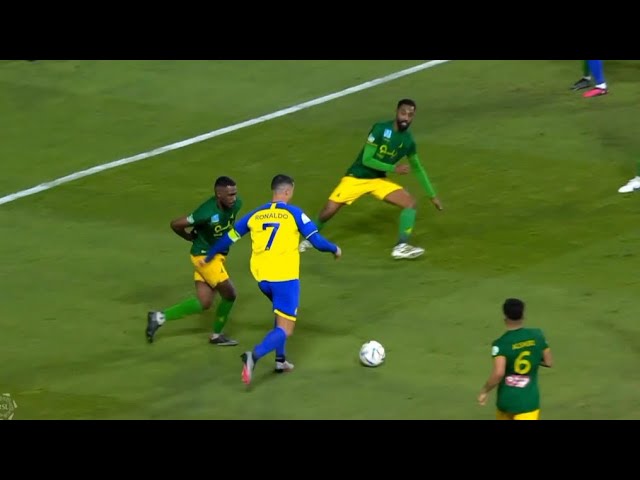Cristiano Ronaldont King of dribbling skills  Al Nassr highlights 2023 HD  🤯 : r/soccercirclejerk