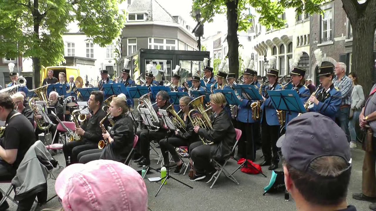 Fanfare Sint Servatius Maastricht  en  Euterpe Beetsterzwaag