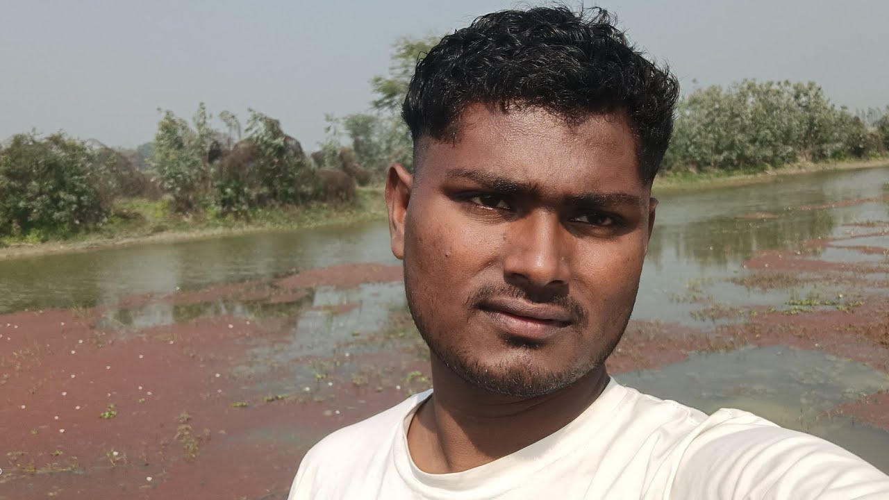 आज निहारिका ने टेबल के नीचे इलेक्ट्रिक करंट लगाया राध्या को झटका लगने के लिए तभी प्रथम आ जाता है