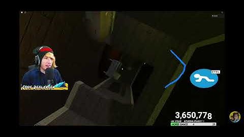 Kreekcraft plays Piggy: Rotations for the first time!