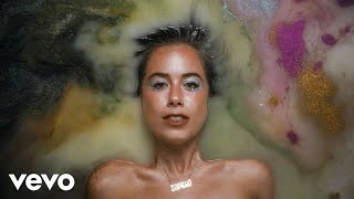 Sophie Coran - S P A C E (Official Video)