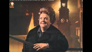 Download Lagu Tante Leen - Met Kerstmis Ben Ik Weer Thuis MP3