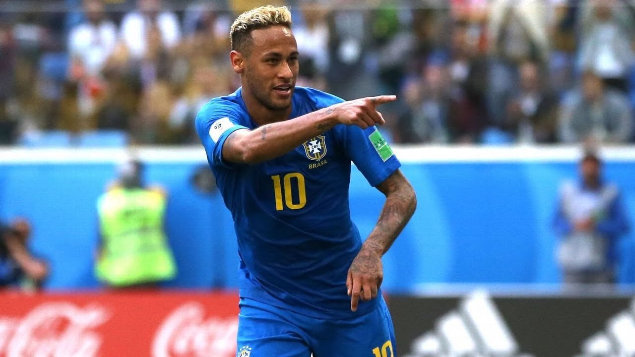 Neymar's sister injured celebrating his goal vs. Costa Rica