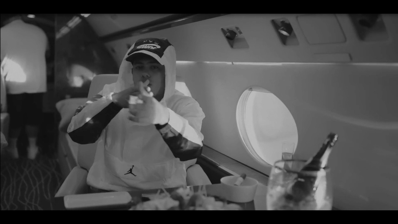 [FREE] Myke Towers type beat - 