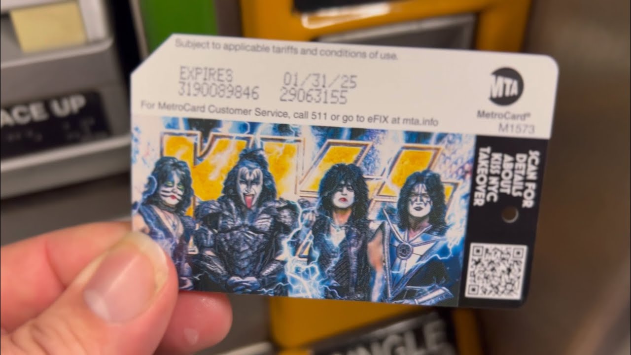 Kiss Metro ticket purchase Herald Square Station 34th Street, End Of