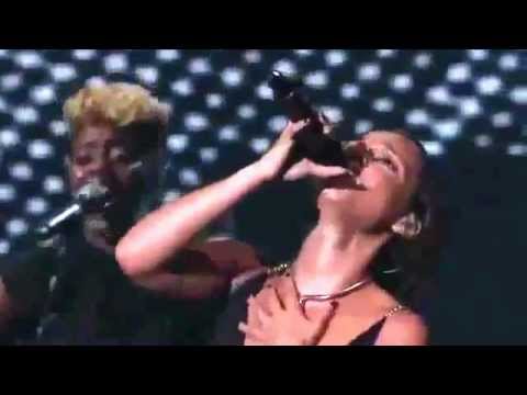 Alicia Keys performance at the iTunes Festival 2012.avi