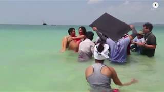 Katrina Kaif hottest bikini scene shoot for movie (Full HD)