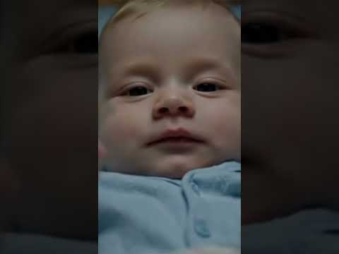 البيبي يطلب من أمه والجمهور أن يناموا            