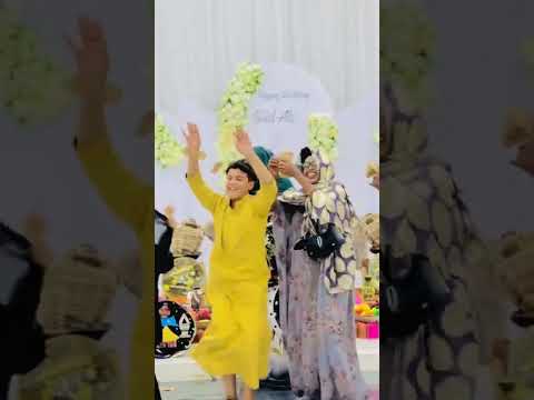 Wiil Suuriyan Ah Oo Buraanbur Dheelayo Somalia Somalicommunity