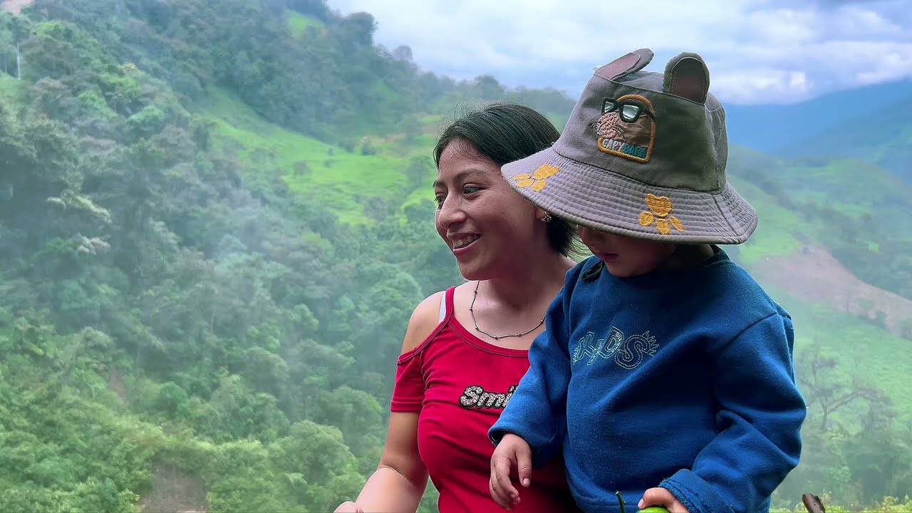 hoy Salimos A visitar una  Hermosa cascada