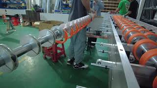 Installation of polyurethane feeder wheels, technicians have been installing for 10 years