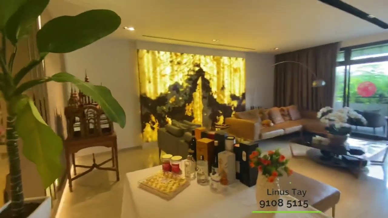 The Arcadia Spacious 3757 Sq ft newly renovated single level for sale!